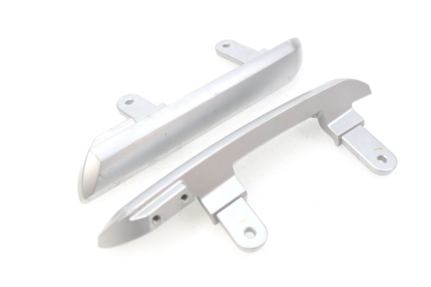 photo de POIGNEE ARRIERE TGB X-MOTION XMOTION 125 (2008 - 2014) - État de surface