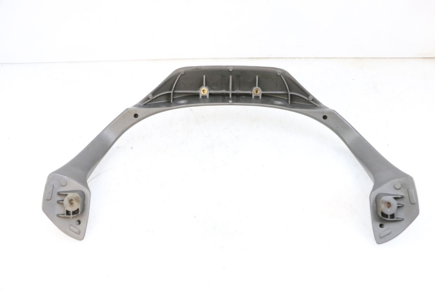 photo de POIGNEE ARRIERE PIAGGIO X8 125 (2004 - 2007) - Zoom état d’usage