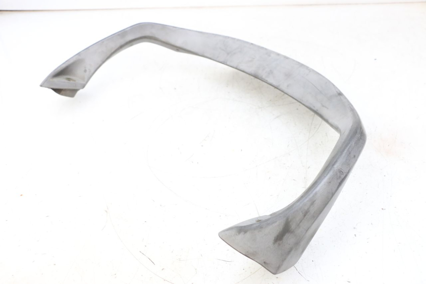 photo de POIGNEE ARRIERE PIAGGIO X8 125 (2004 - 2007) - Gros plan technique