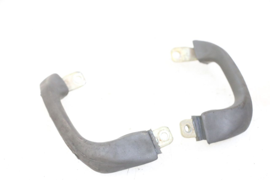 photo de POIGNEE ARRIERE YAMAHA XJN DIVERSION 600 (2000 - 2003)
