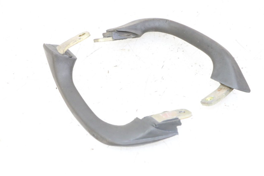 photo de POIGNEE ARRIERE YAMAHA XJN DIVERSION 600 (2000 - 2003)