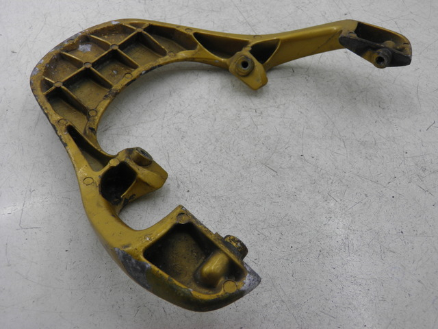 photo de POIGNEE ARRIERE YAMAHA TDM 850 (1996 - 2001)