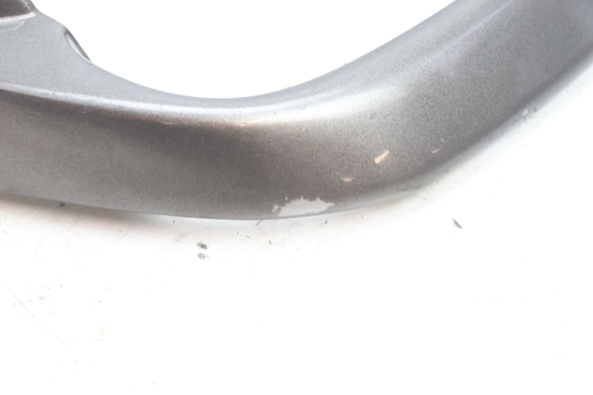 photo de POIGNEE ARRIERE KAWASAKI ZZR 600 (1995 - 2004) - Zoom état d’usage