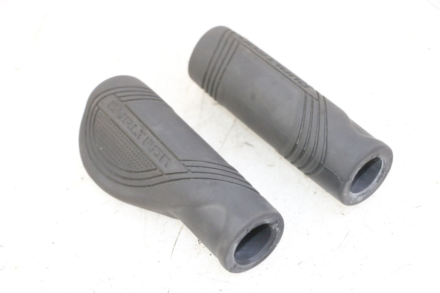 photo de POIGNEE DE GUIDON DUALTRON AMINIA 1