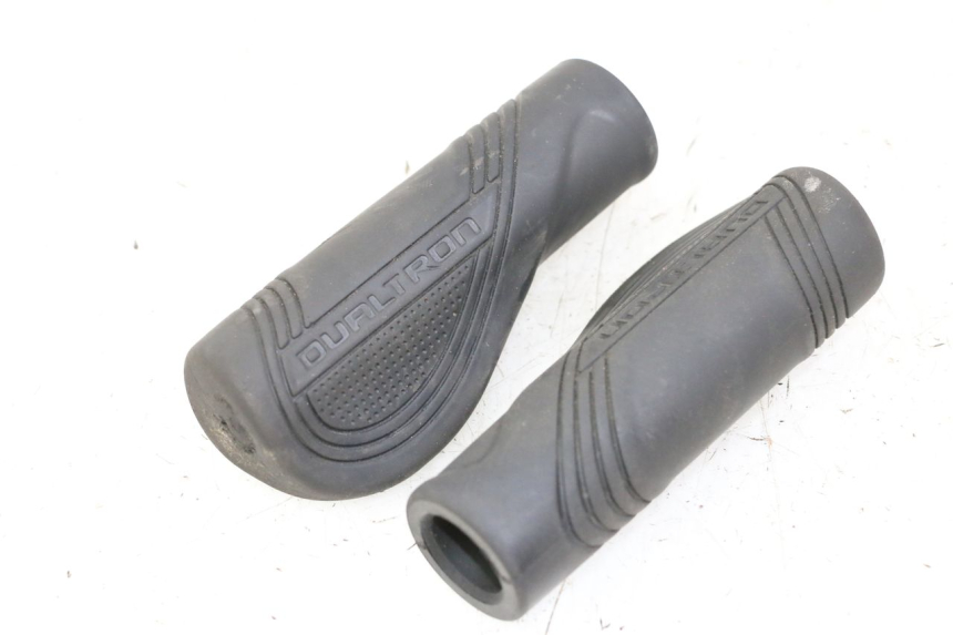 photo de POIGNEE DE GUIDON DUALTRON AMINIA 1