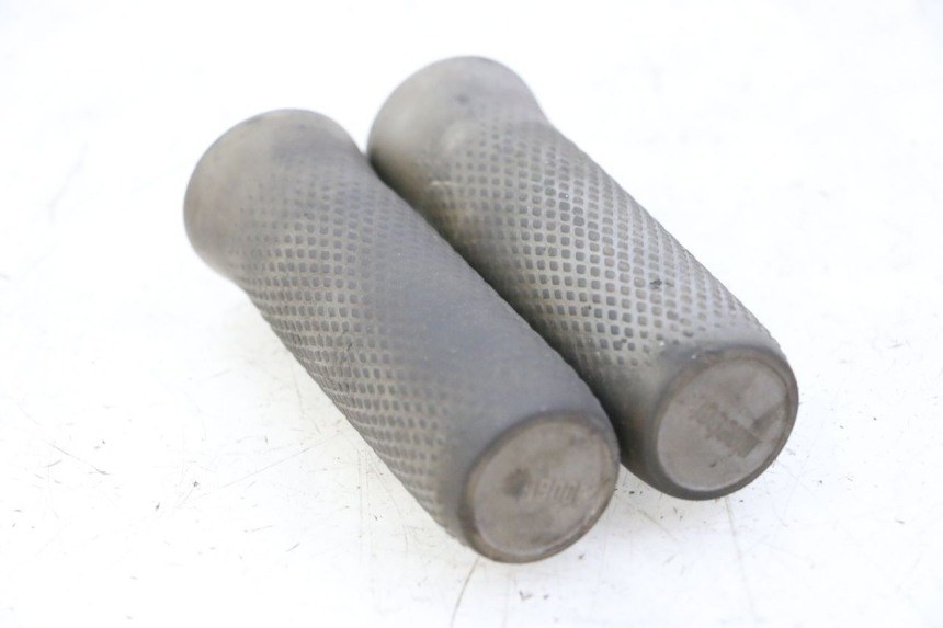 photo de POIGNEE DE GUIDON SEGWAY NINEBOT E2 1
