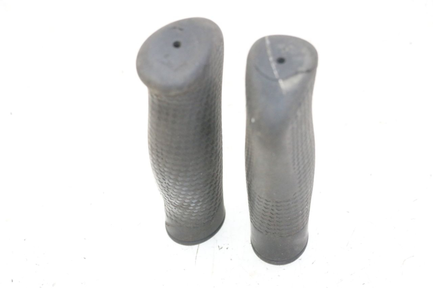 photo de POIGNEE DE GUIDON KUKIRIN G2 MASTER 1
