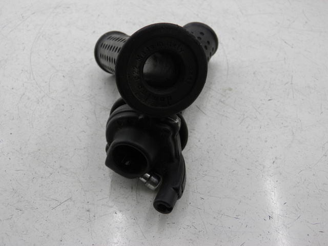 photo de POIGNEE DE GUIDON PIAGGIO MP3 RL 125 (2006 - 2014)