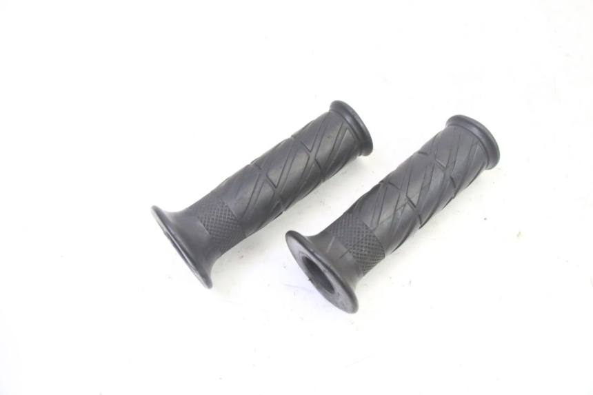 photo de POIGNEE DE GUIDON HYTRACK S 150 (2003 - 2011)