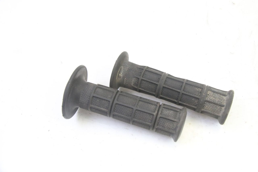 photo de POIGNEE DE GUIDON YAMAHA YFM R RAPTOR 250 (2008 - 2014)