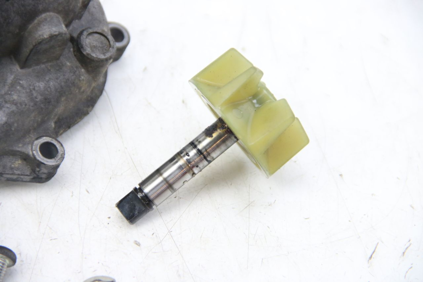 photo de POMPE A EAU SUZUKI BURGMAN 125 (2007 - 2014)