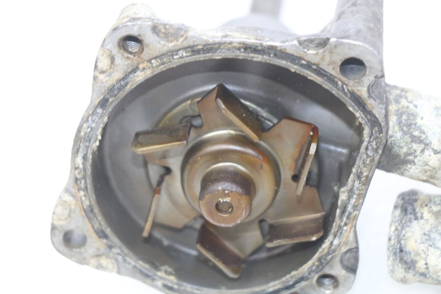 photo de POMPE A EAU HONDA CBR RR FIREBLADE 900 (1992 - 1994)