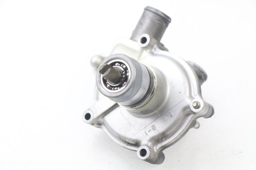 photo de POMPE A EAU YAMAHA FJR ABS 1300 (2006 - 2012)