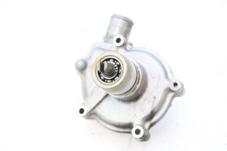 photo de POMPE A EAU YAMAHA FJR 1300 (2001 - 2005) - Autre angle de vue