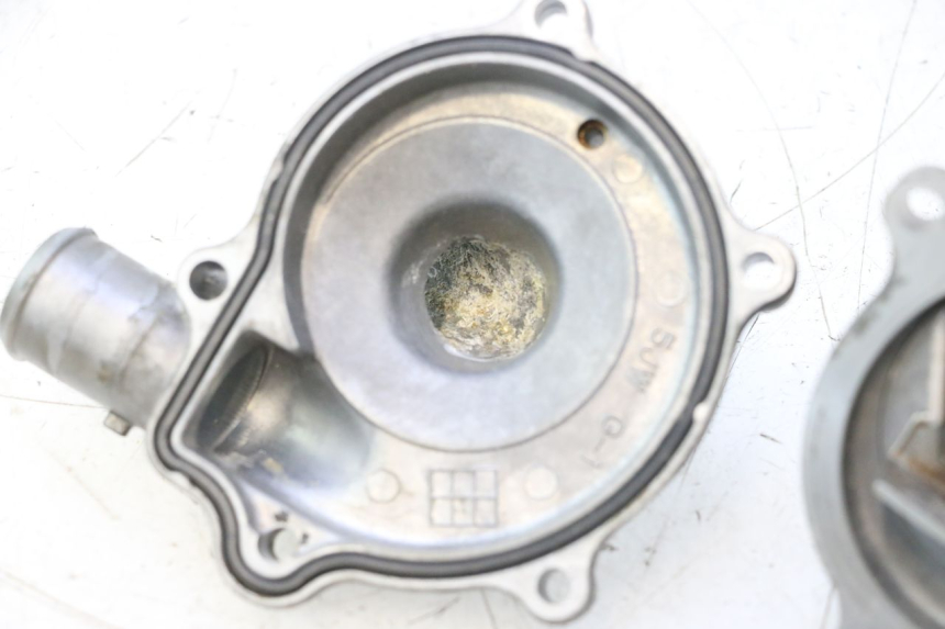 photo de POMPE A EAU YAMAHA FJR 1300 (2001 - 2005) - État de surface