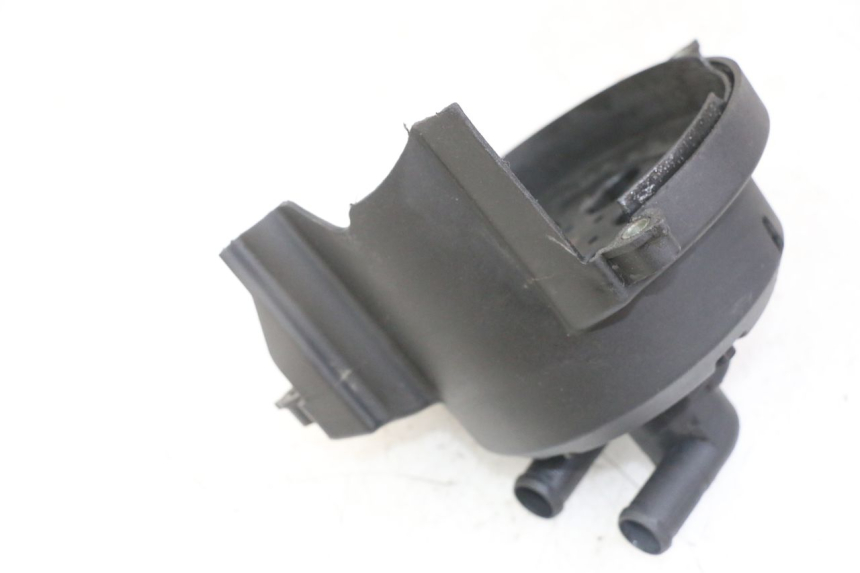 photo de POMPE A EAU PEUGEOT JET FORCE CARBU 50 (2003 - 2016)