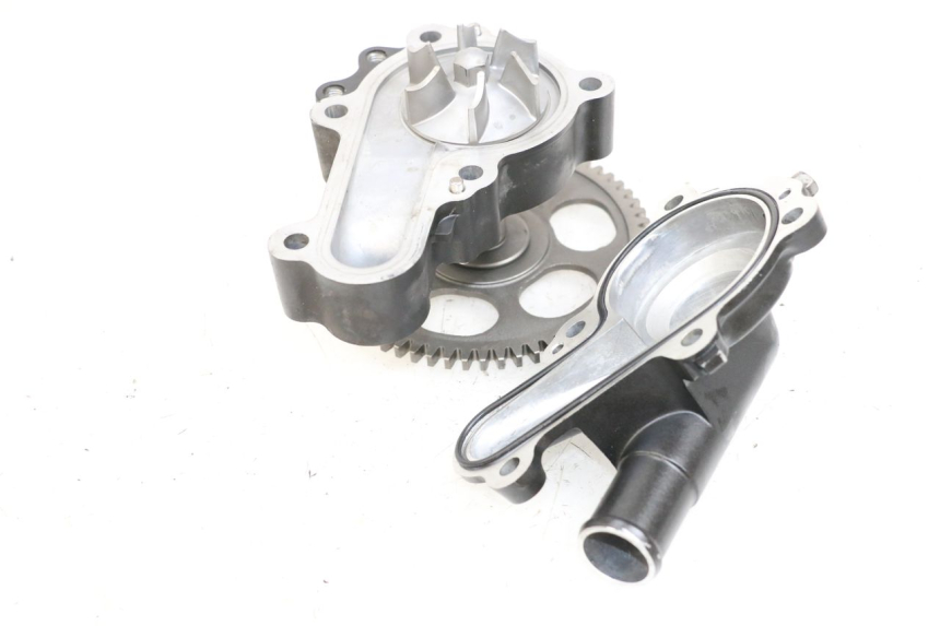 photo de POMPE A EAU KAWASAKI NINJA 400 (2018 - 2023)