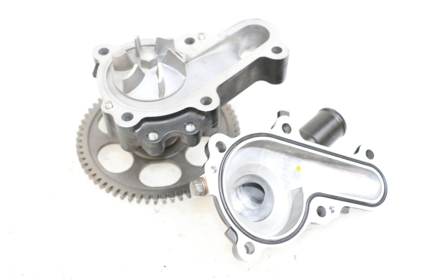 photo de POMPE A EAU KAWASAKI NINJA 400 (2018 - 2023)