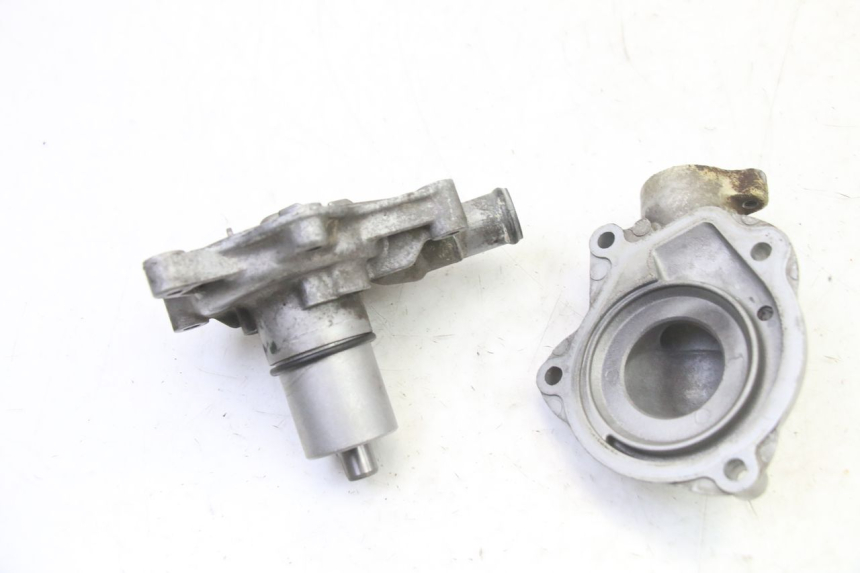 photo de POMPE A EAU HONDA NTV DEAUVILLE 650 (2001 - 2006)