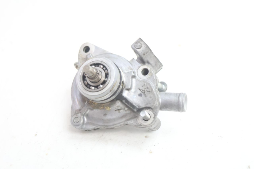 photo de POMPE A EAU HONDA PCX (JF28) 125 (2009 - 2011) - État de surface