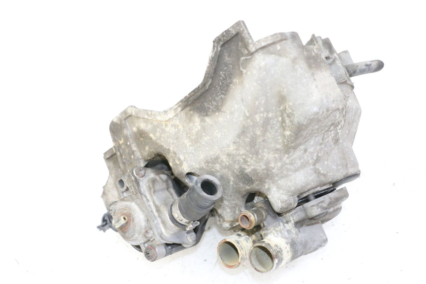 photo de POMPE A EAU PIAGGIO MP3 125 (2006 - 2014)