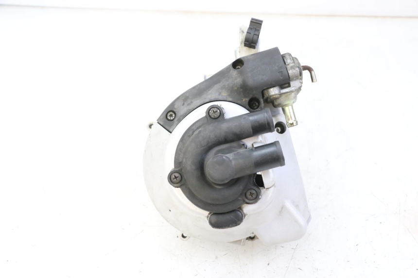 photo de POMPE A EAU PIAGGIO VESPA GRANTURISMO 200 (2004 - 2005)