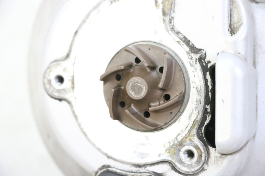 photo de POMPE A EAU PIAGGIO VESPA GRANTURISMO 200 (2004 - 2005)