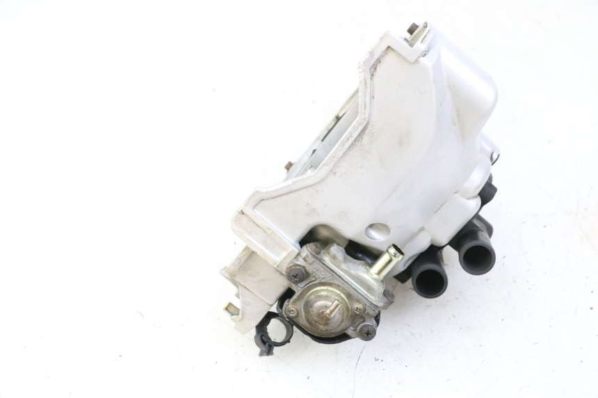 photo de POMPE A EAU PIAGGIO VESPA GRANTURISMO 200 (2004 - 2005)