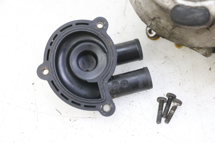 photo de POMPE A EAU PIAGGIO X8 125 (2004 - 2007)