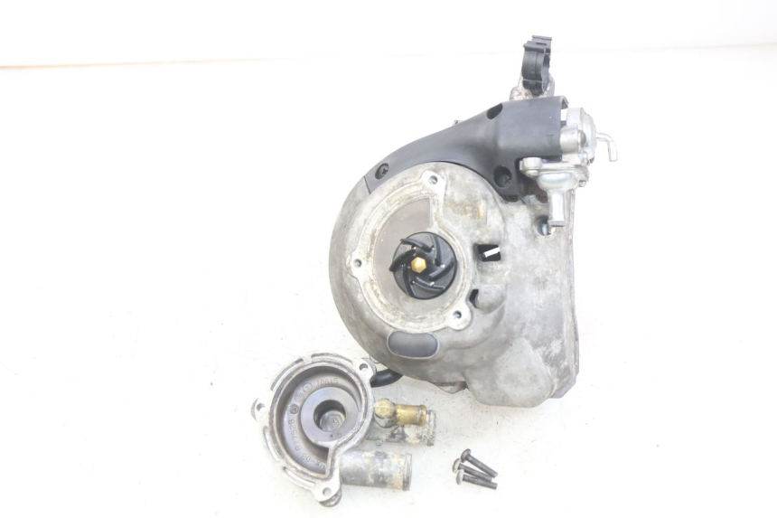 photo de POMPE A EAU PIAGGIO XEVO - X EVO 125 (2007 - 2016)