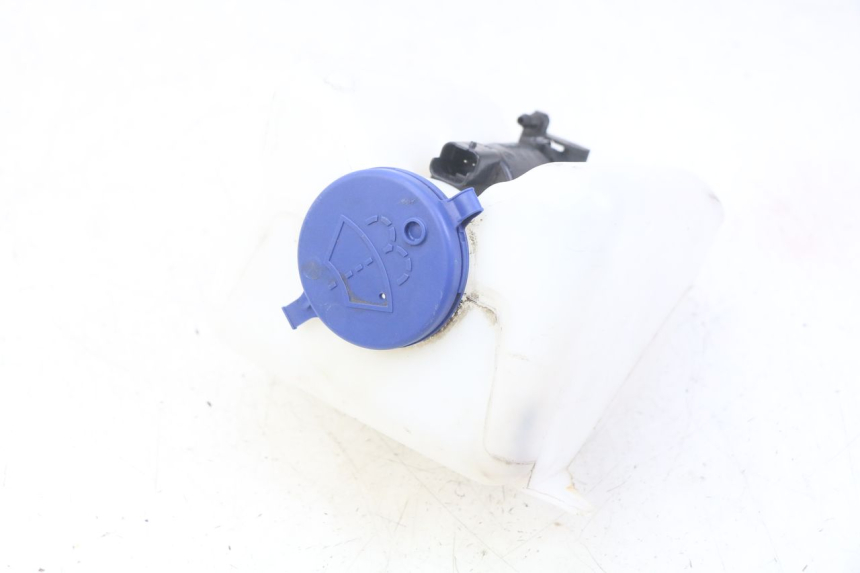 photo de POMPE A EAU RENAULT TWIZY 45 (2012 - 2019)