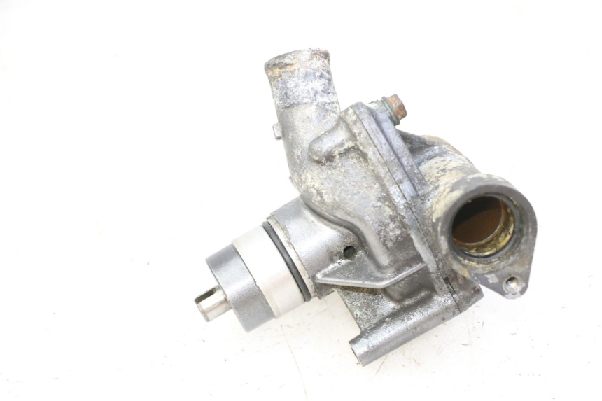 photo de POMPE A EAU TRIUMPH SPRINT 900 (1995 - 1998)