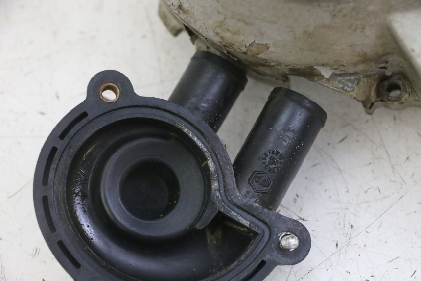 photo de POMPE A EAU PIAGGIO SUPER LX 125 (2000 - 2003)