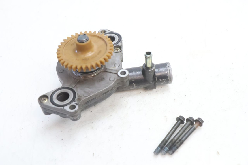 photo de POMPE A EAU SUZUKI SV S 650 (1999 - 2002) - Zoom état d’usage