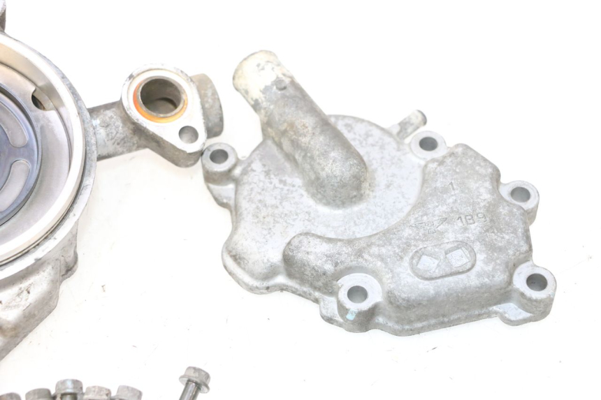 photo de POMPE A EAU YAMAHA XMAX X-MAX 125 (2006 - 2009) - Vue d’ensemble
