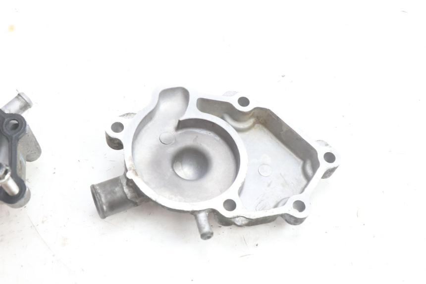 photo de POMPE A EAU YAMAHA X-MAX XMAX 125 (2010 - 2013) - Zoom état d’usage