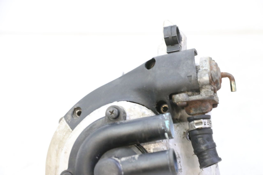 photo de POMPE A EAU PIAGGIO X9 EVOLUTION 125 (2003 - 2007)