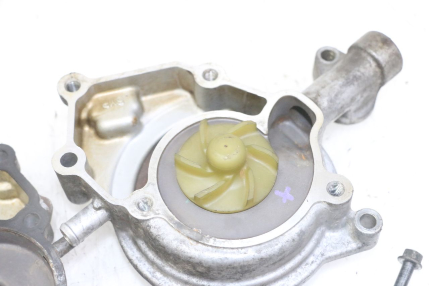 photo de POMPE A EAU YAMAHA XMAX X-MAX 125 (2006 - 2009)