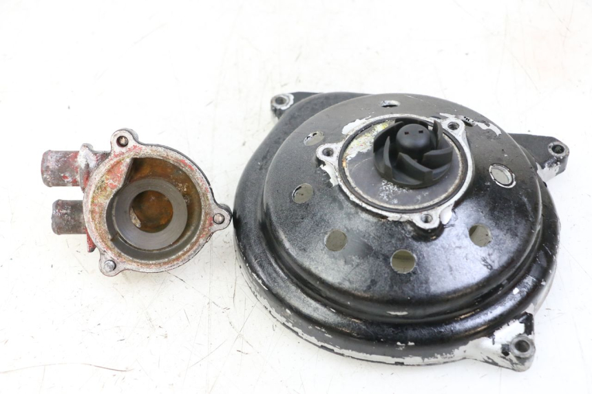 photo de POMPE A EAU YAMAHA AEROX 50 (1997 - 2006)