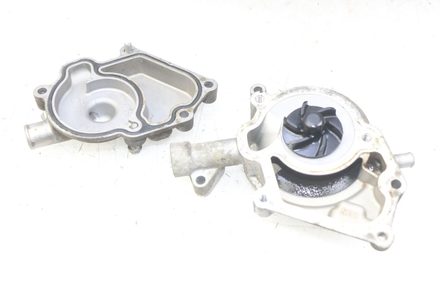 photo de POMPE A EAU YAMAHA HW XENTER 125 (2011 - 2017)