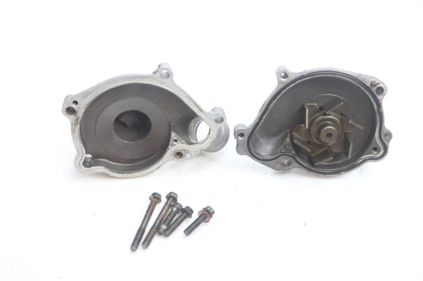 photo de POMPE A EAU YAMAHA YZF R GENESIS 750 (1993 - 1998) - Vue principale