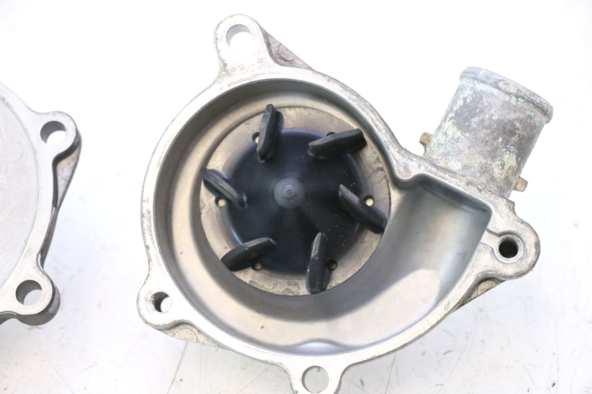 photo de POMPE A EAU YAMAHA YZF R6 600 (2008 - 2009) - Zoom état d’usage
