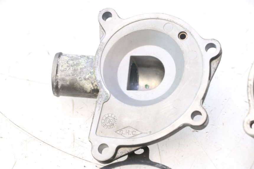 photo de POMPE A EAU YAMAHA YZF R6 600 (2008 - 2009) - Autre angle de vue