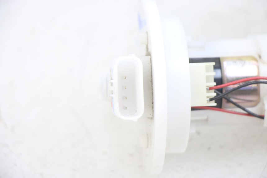 photo de POMPE A ESSENCE APRILIA SXR 50 (2021 - 2023)