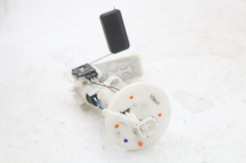 photo de POMPE A ESSENCE SUZUKI BURGMAN 125 (2018 - 2021)