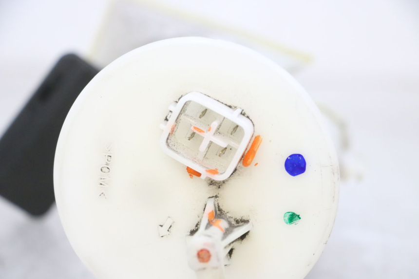 photo de POMPE A ESSENCE SUZUKI BURGMAN 125 (2007 - 2014)