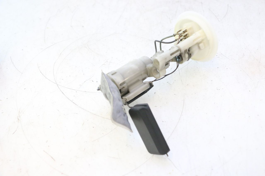 photo de POMPE A ESSENCE SUZUKI BURGMAN 125 (2007 - 2014) - Pièce contrôlée