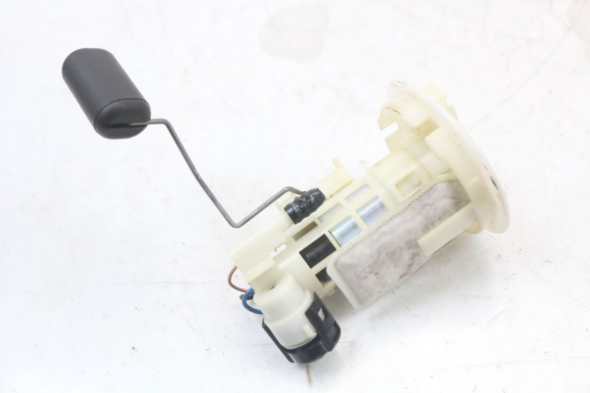 photo de POMPE A ESSENCE YAMAHA BW'S BWS 125 (2010 - 2013)