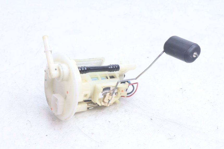 photo de POMPE A ESSENCE YAMAHA BW'S BWS 125 (2010 - 2013) - Vue principale
