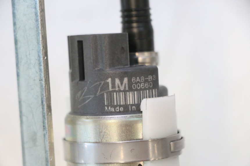 photo de POMPE A ESSENCE BMW C SPORT 650 (2015 - 2021) - Autre angle de vue